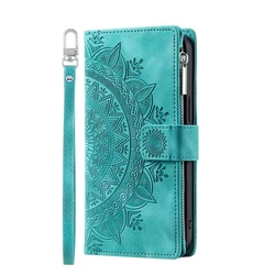 Luxurious Leather Zipper Wallet Phone Case with Card Holder for Moto G62 5G (Green)