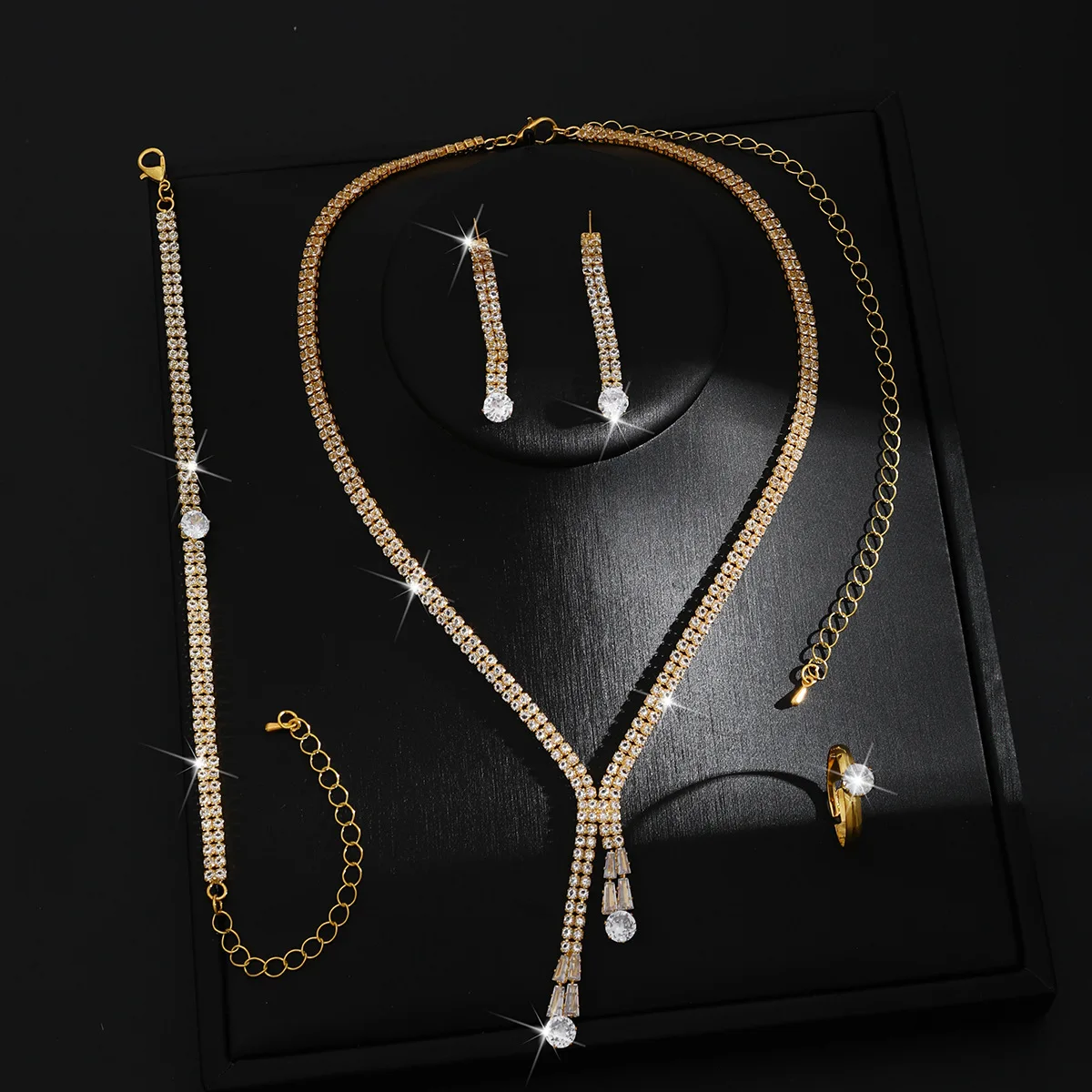 طقم شيمر إليغانس الذهبي