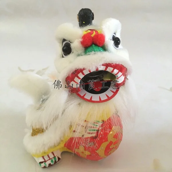 Lion Dance Little Lion Head Handicraft with Chinese Characteristics Foshan Ornaments Toys for Children As New Year Gifts