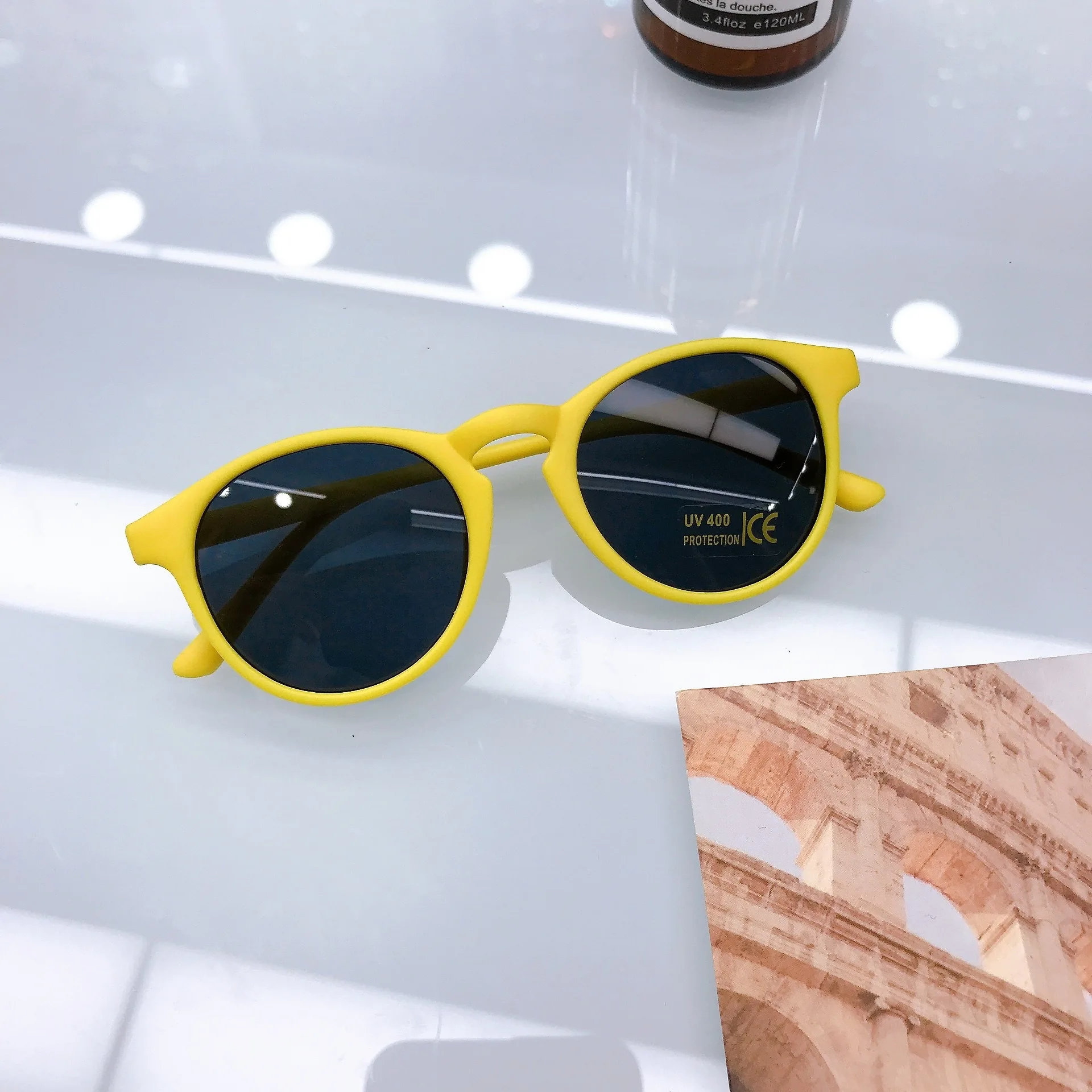 عروض عصرية جديدة للتصوير الفوتوغرافي في الشوارع وع...