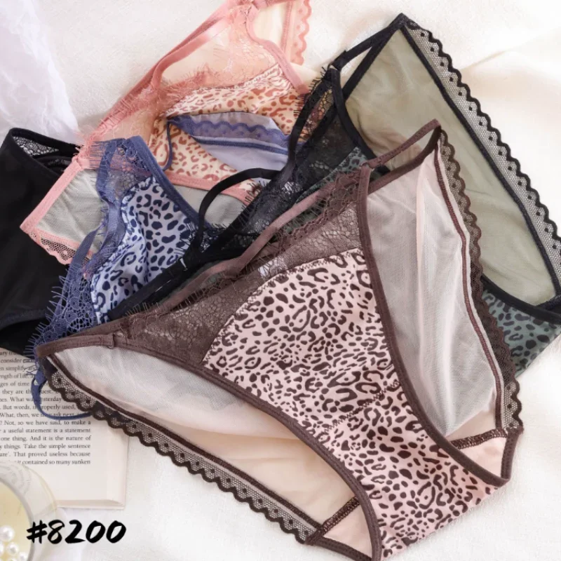 

Leopard Print Ice Silk Briefs Eyelashes Sexy Lace Cut-out Mesh Breathable and Stylish Low-rise Briefs