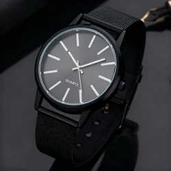 Luxury Women's Silver Minimalist Quartz Watch with Breathable Leather Strap (0 Black)