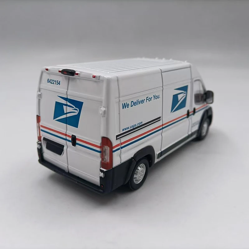 GreenLight 1:43 Scale 2014 Ford Transit Connect Die-Cast Model Car - White (Collector Edition) - View #10