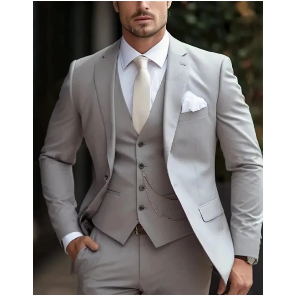 

Silver Mens Business Suits Formal 3 PC Set Jacket Vest Pants Single Breasted Peaked Lapel Groomsman Prom Wedding Party Tuxedos