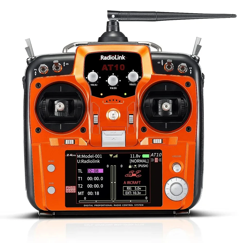 Vue rapprochée du drone radiocommandé avec caméra HD montrant ses hélices