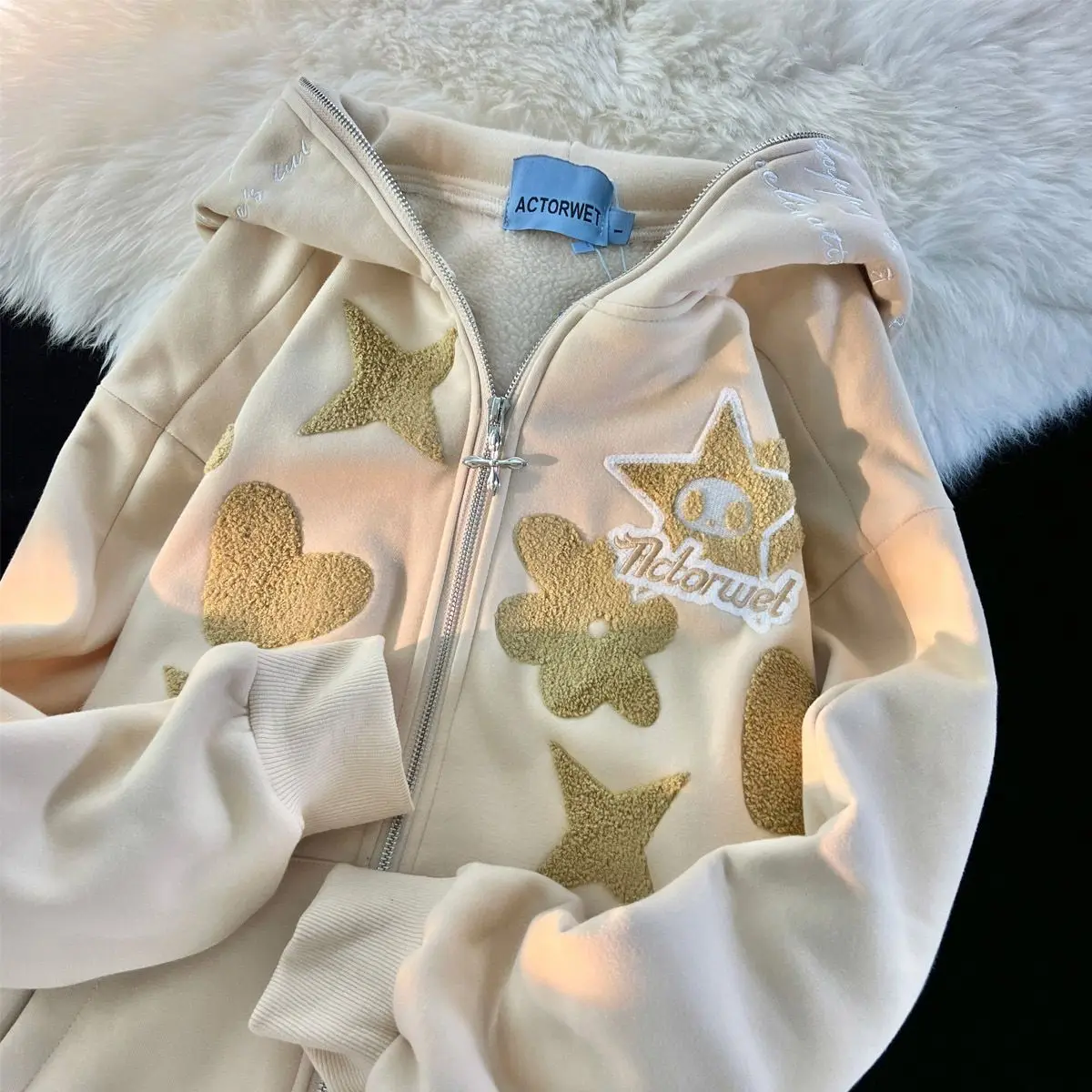 thumbnail image 1 of 2023 Nueva sudadera con capucha con cremallera Kawaii para mujer Y2K Sudadera con capucha de retazos de estrellas Harajuku de gran tamaño para hombre Chaqueta con capucha de anime Abrigo Ropa de calle, 1 of 5