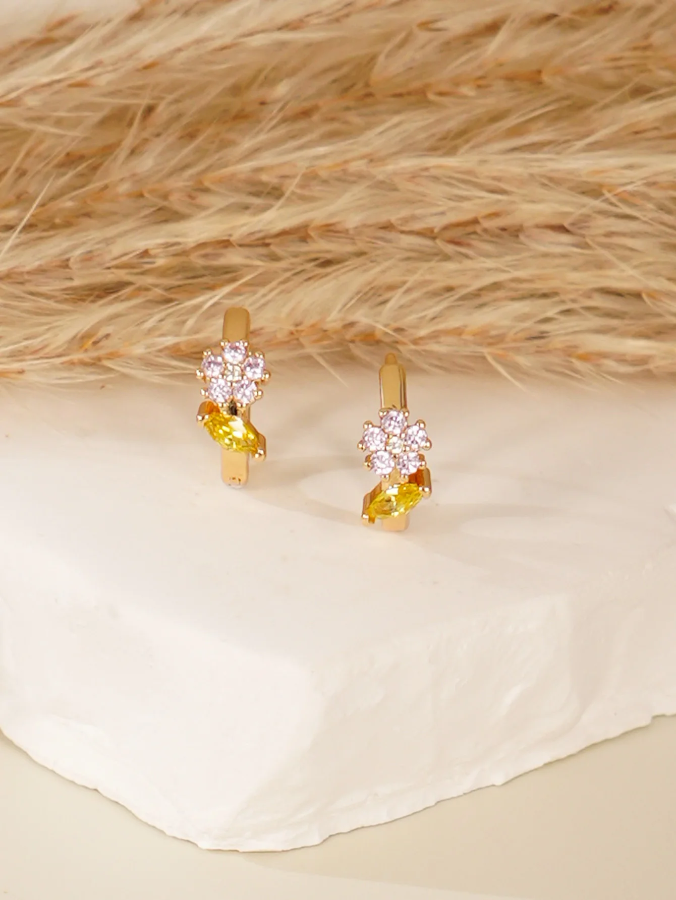 Zirconia Inlaid Flower Leaf Earrings for Women
