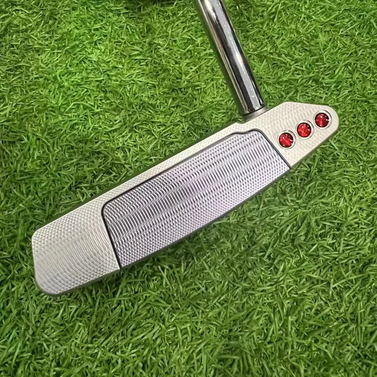 

Free Shipping. SELECT SQUAREBACK Square Back Red Circle Golf Putter Come with Cover and Wrench. The Weights is Removable