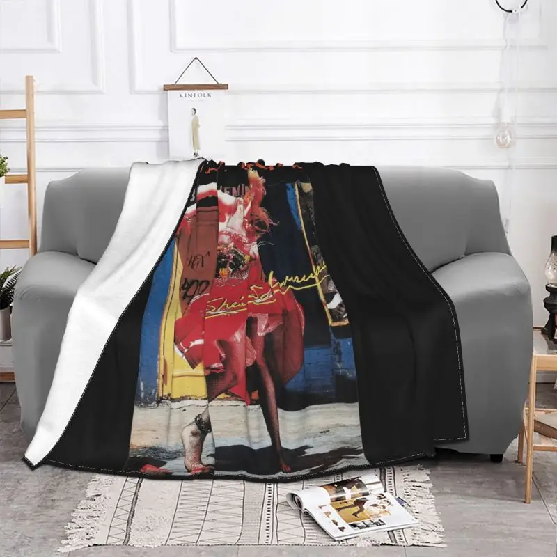 Cyndi Lauper ��� �β��� ħ�� ��ǰ�� ���� ��� ���� ���