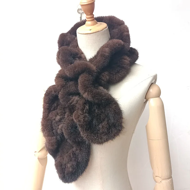 

2024 New Winter Real Mink Fur Scarf Women Thick Warm Cheap Knitted Geuine Fur Scarves Ladies Short Neck Warmer