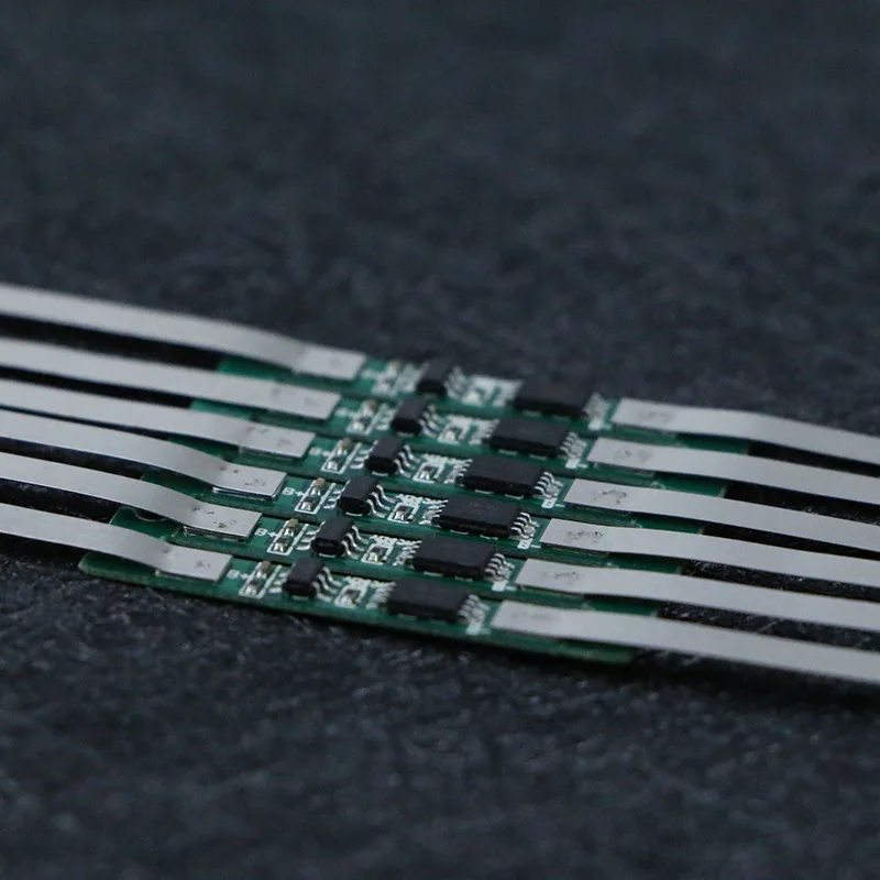 3.7V 1S BMS 3A 18650 lithium battery protection board overcurrent plus nickel with battery accessories
