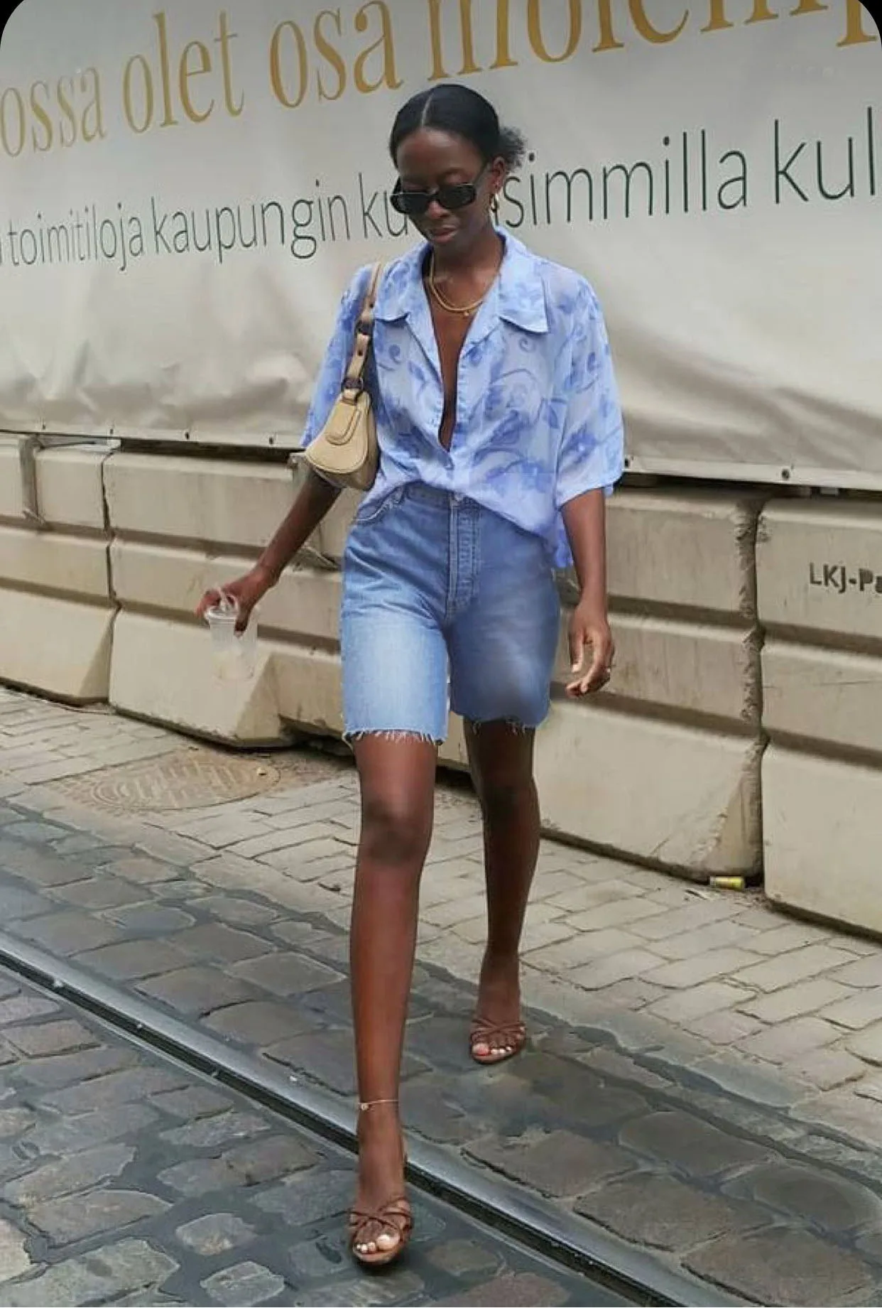 denim jacket for women Summer Denim Shorts Women High Waisted Short Femme BF Streetwear Raw Edges Single Breasted Casual Knee Length Jeans Shorts Femme ksubi jeans
