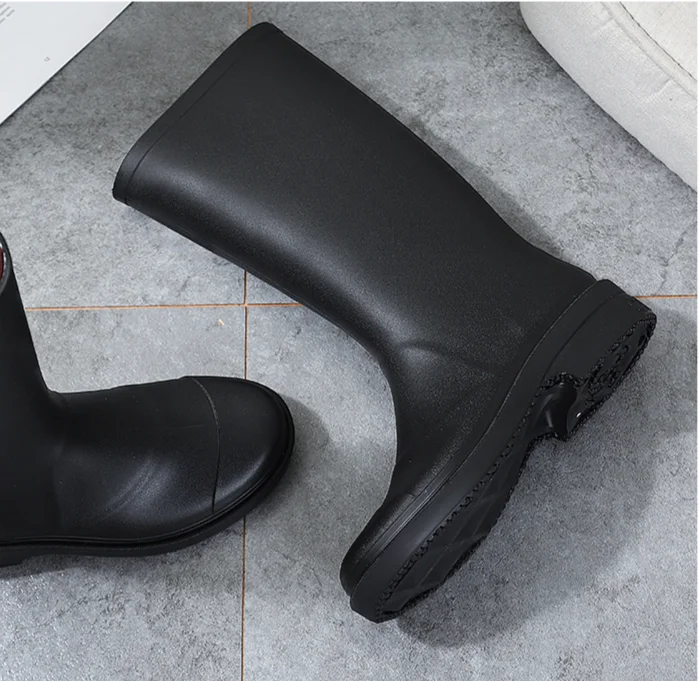 Small Fragrant Wind Long Barrel Rain Women's Fashion Waterproof and Anti slip Knight Boots Without Version_voghion.com