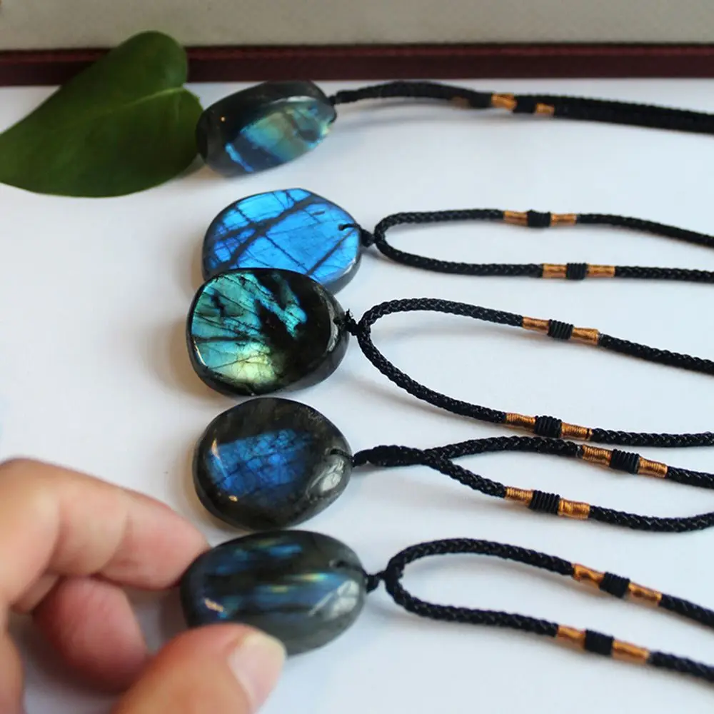 1Pc Natural Labradorite Pendant Necklaces Random Shaped Energy Stone Women Men Healing Buddha Lucky Necklace Moonstone