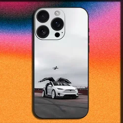 Custodia per telefono morbida ispirata a SUV sportivi nera elegante