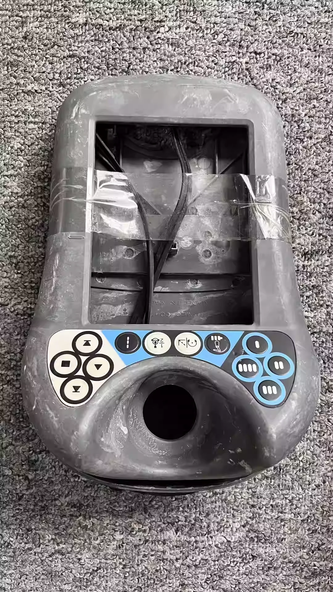 Used for ABB teaching pendant shell original second-hand 90% new DSQC679