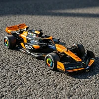 ⁦مجسم سيارة فورمولا 1 أستون مارتن وماكلارين من مايستو - بطول 31 سم | Maisto Formula 1 Racing Car Diecast Model (Aston Martin / McLaren) 31cm⁩ - الصورة ⁦3⁩