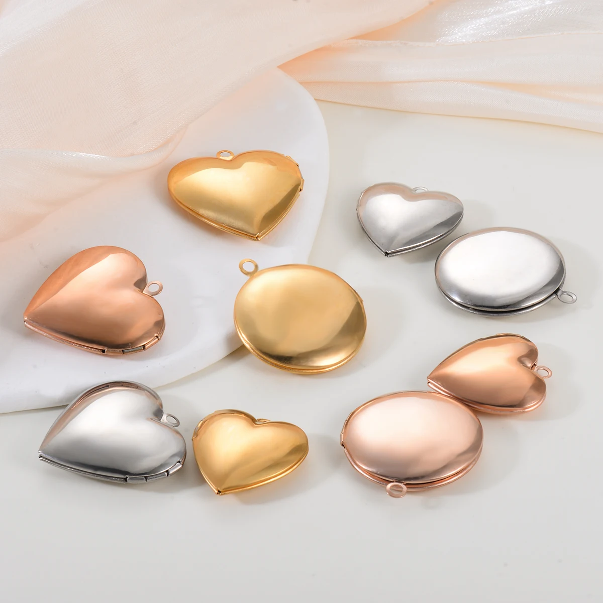 Stainless Steel  Mirror Polished Charms Openable Love Heart Photo Frame Locket Pendants Put Photos Memorial Jewelry Making Gift 5