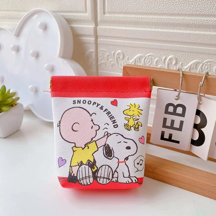 

8pcs/lot Creative Snoopy Pencil Case Cute Pencil Box Coin Purse Stationery Pen Bag School Supplies