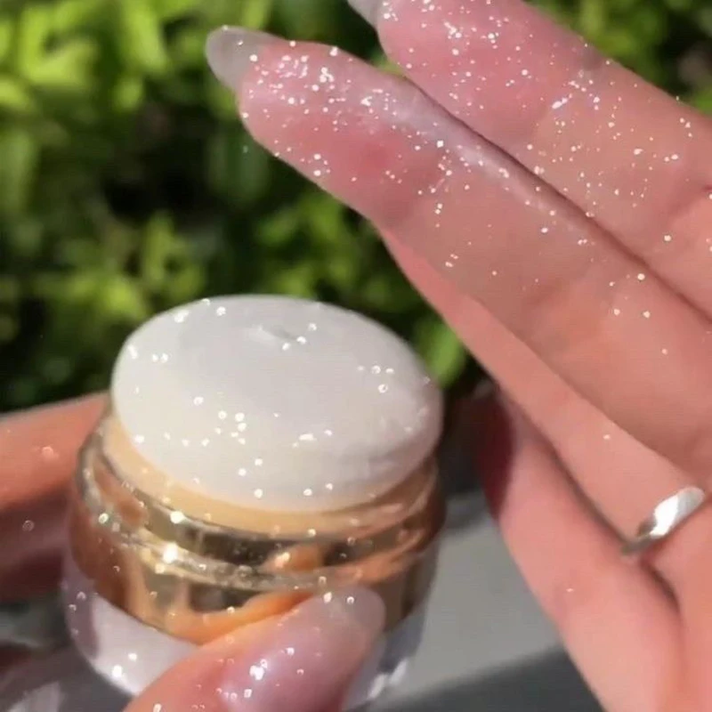 Description Picture 3 of itemFairy Powder Highlighter Patting Powder Moonlight White Body Shimmering Contour Blush Brightening Glitter Loose Powder Makeup