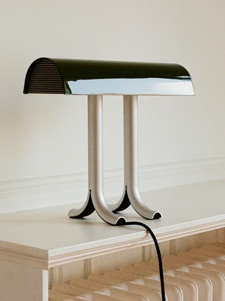 Nordic Danish designer desk lamp study desk bedroom bedside simple modern art atmosphereторшер напольныйlampara de pieمصباح ارضي