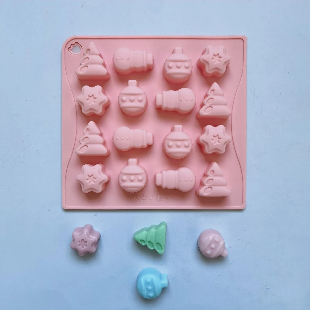 

16 Cavities Christmas Tree Snowman Silicone Mold Chocolate Cake Mold Holiday Decoration Kitchen Baking Tools Manual Soap Mould