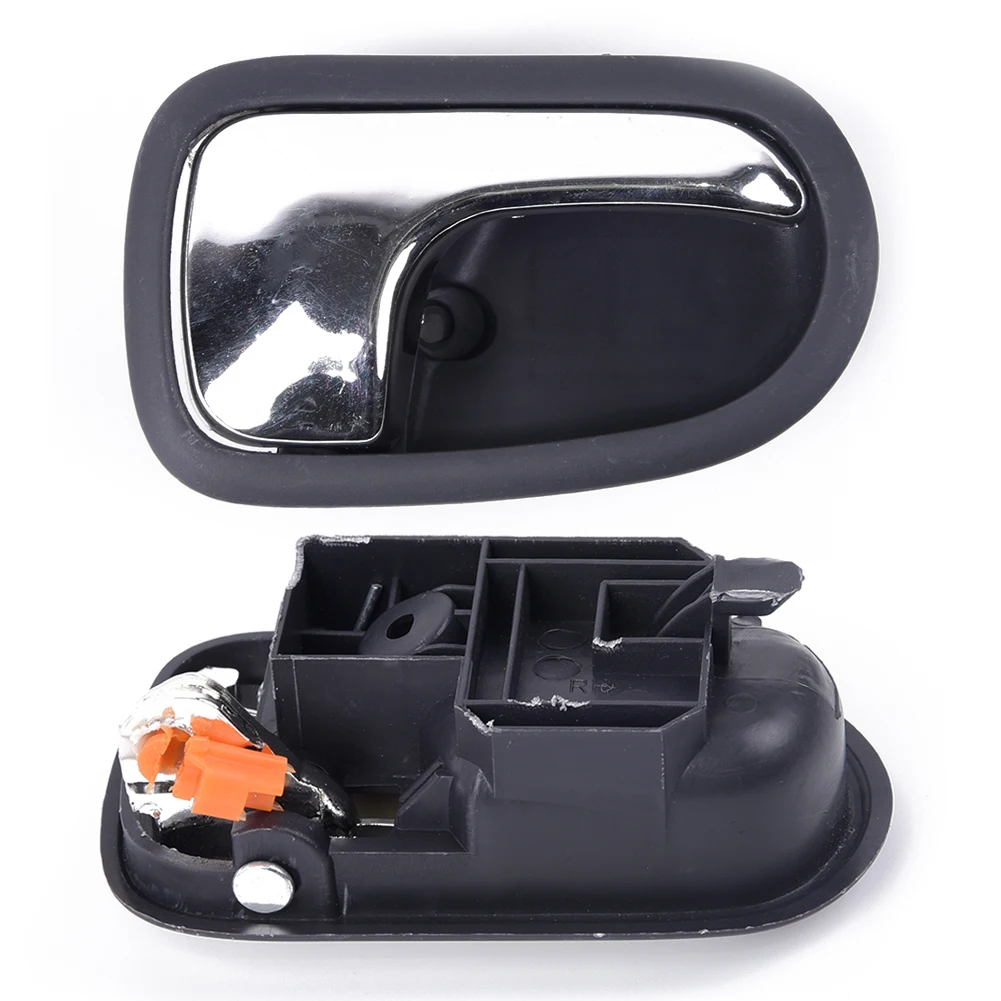 

Right Side Inner Inside Interior Door Handle For Mazda 323 Protege BJ 1995-2003 Brand New Auto Parts High Quality And Durable