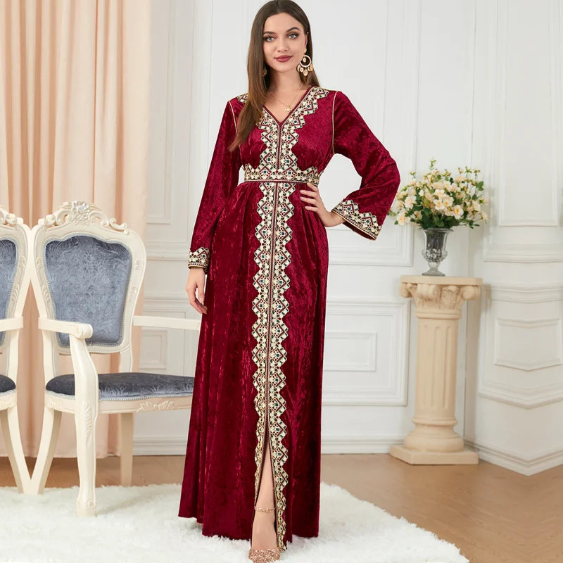 

2023 Muslim Abayat Dress Autumn and Winter New Loose Slim Elegant Robe Femme Musulman Long Sleeve Golden Velvet Ladies Dress