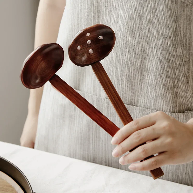 Japanese Long Handle Ramen Spoons Wooden Tableware Home Tablespoons Cute Soup Ladle Hot Pot Skimmer New Kitchen Utensils