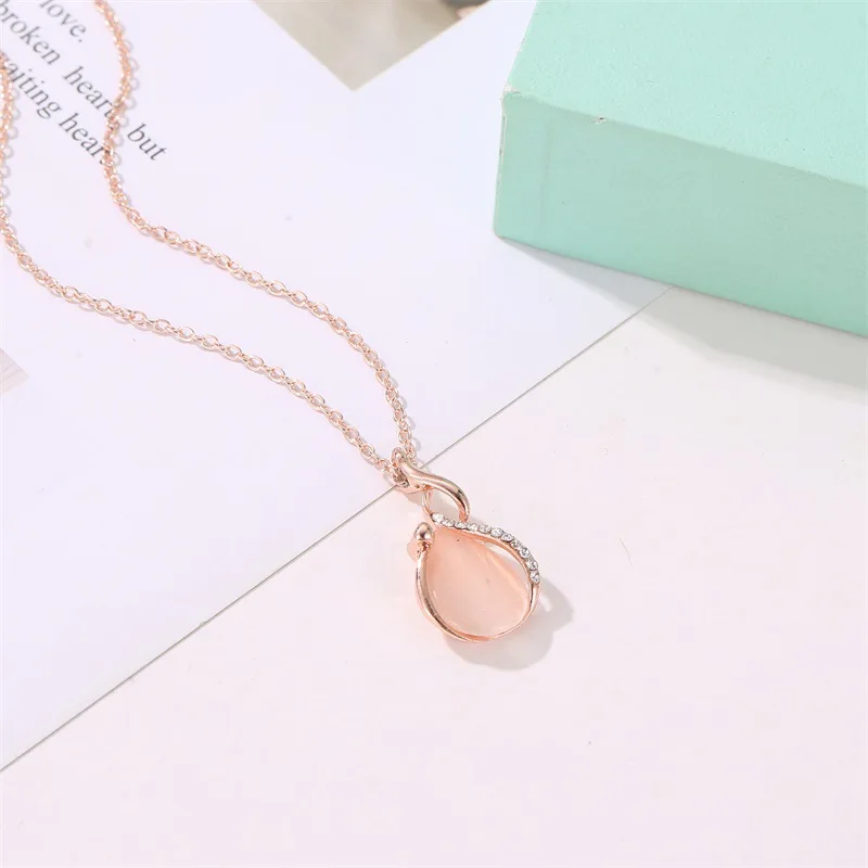 3pcs/set Jewelry Sets Necklace Pendant Earrings Fashion Spiral Shaped Crystal for Hook Earrings Necklace Ear Pendants