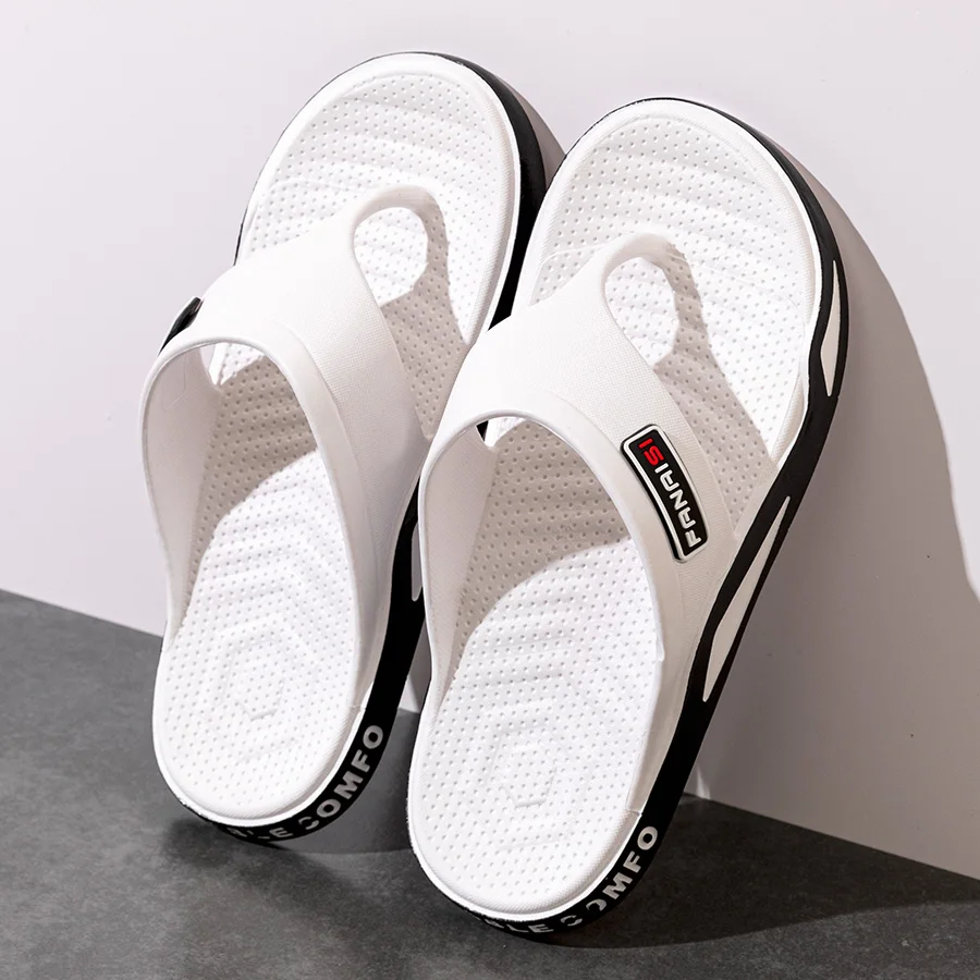 Fashion Men's Slippers Summer Outdoor Flip Flops Non-slip Indoor Bathroom Couple Leisure Beach Shoes Sandals — view 2