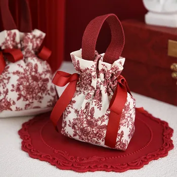 10/30/50Wedding Candy Box Sugar Bag with Handles Party Favors Packaging Supplies Wholesale Gift Bags for Christmas Halloween 1