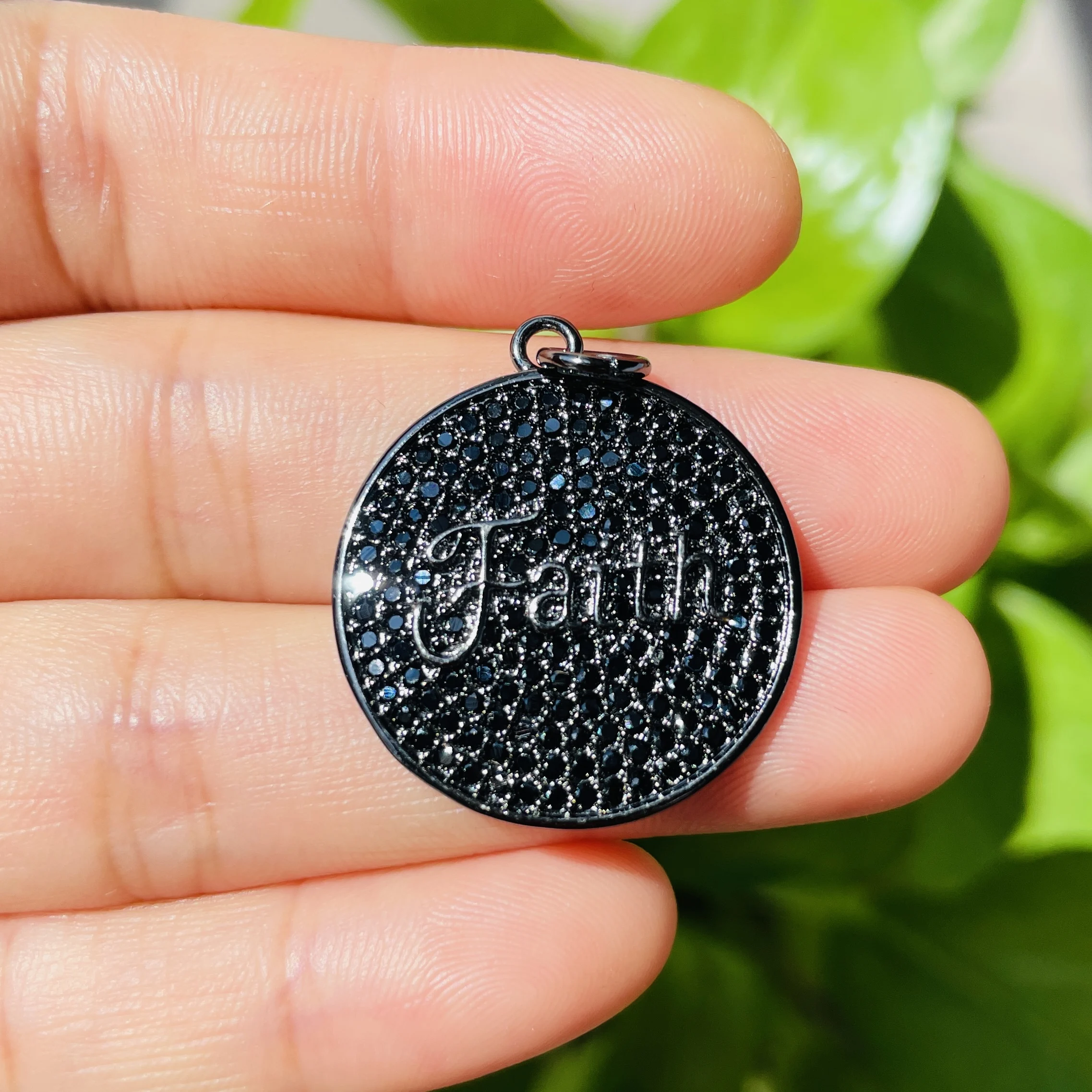 5pcs Religious Faith Word Disc Charm Gold-Plated Round Coin Letter Pendant  Women Bracelet Men Necklace Jewelry Accessory Supply