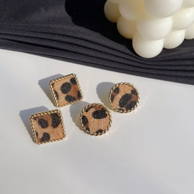 Autumn Winter Models Leopard Print Plush Earrings Female Korean Temperament Fashion Cold Wind Retro Earrings Jewelry Wholesale 1