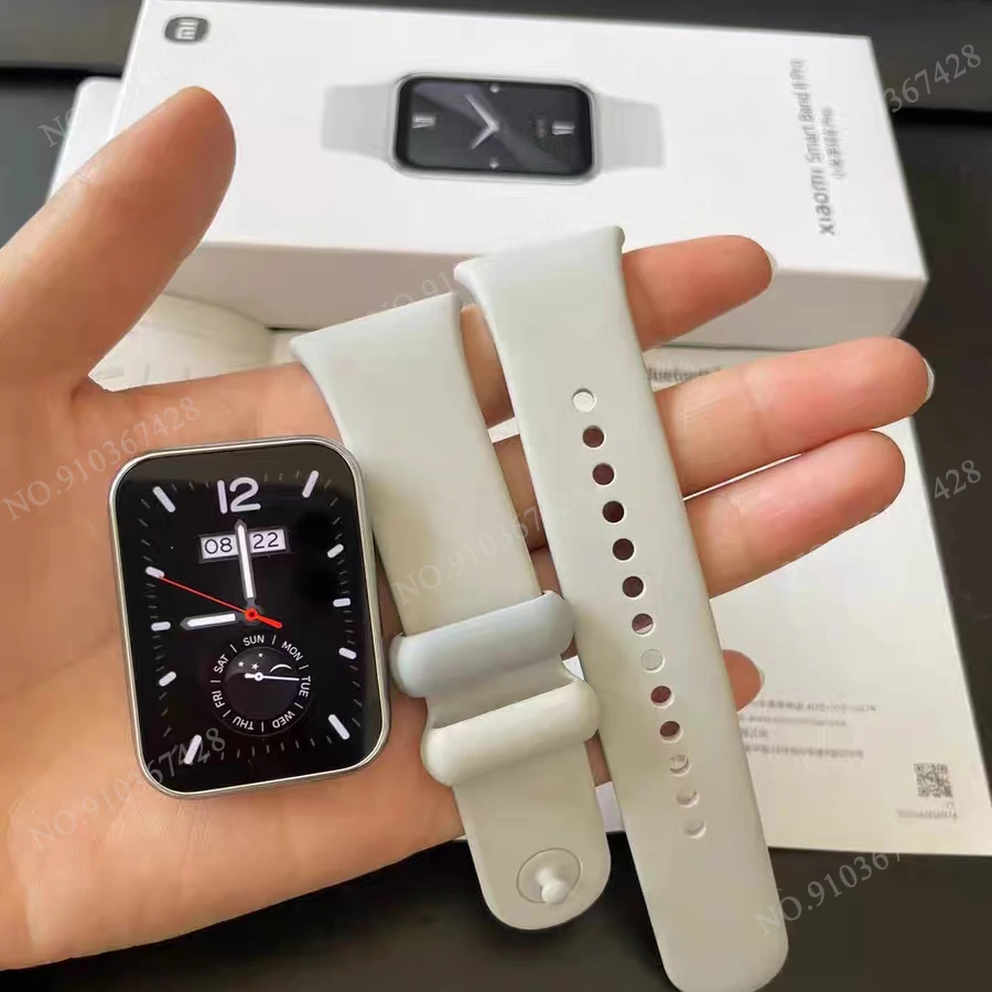 Рисунок 2 - Смарт-браслет Xiaomi Mi Band 8 Pro с экраном AMOLED 1