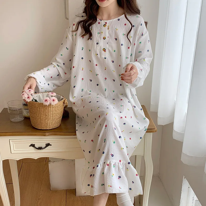 Long Sleeve One-piece Pajamas Spring Thin Cloud Cotton Sleepwear Round Neck Simple Print Nightdress Home Fury Clothing for Women