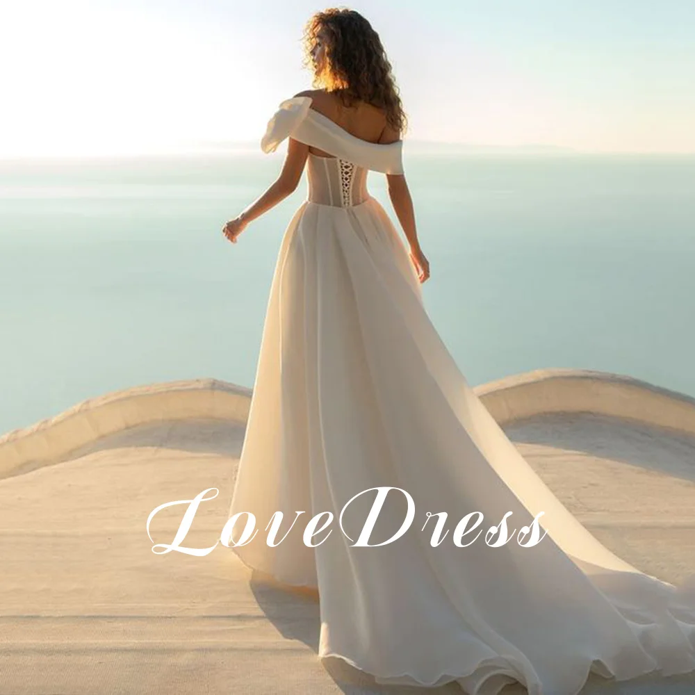 Рисунок 2 - LoveDress современное свадебное