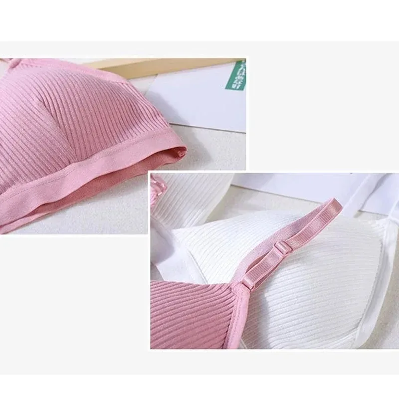 Women's Breathable Triangle Cup Sports Bra with Adjustable Straps