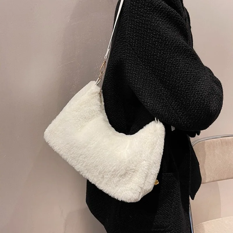 Winter Autumn Luxury Faux Fur  Mini Tote Bag for Women Designer Handbags Lady Purses Fluffy Soft Plush Underarm Bag