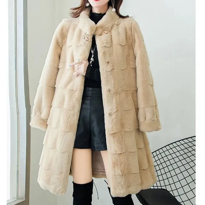 2023 Winter New Women Faux Fur Coat Mid Length Version Thicken Warm Imitate Mink Outwear Loose Large Size High Fashion Jackets