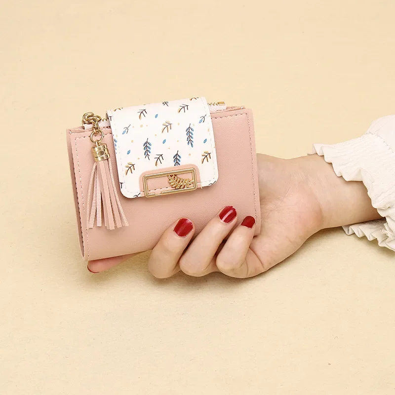 

Purse Ladies Advanced Sense Compact Leaf Card Bag New Korean Version of Clutch Bag Fringe Short Purse Purse Woman