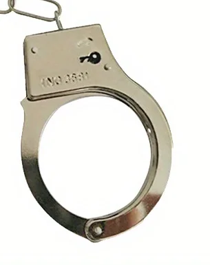 PESENAR Police Badge Handcuffs and Sheriff Badge,Cosplay HandcuffsPolice Officer Costume Accessories for Halloween Decorations