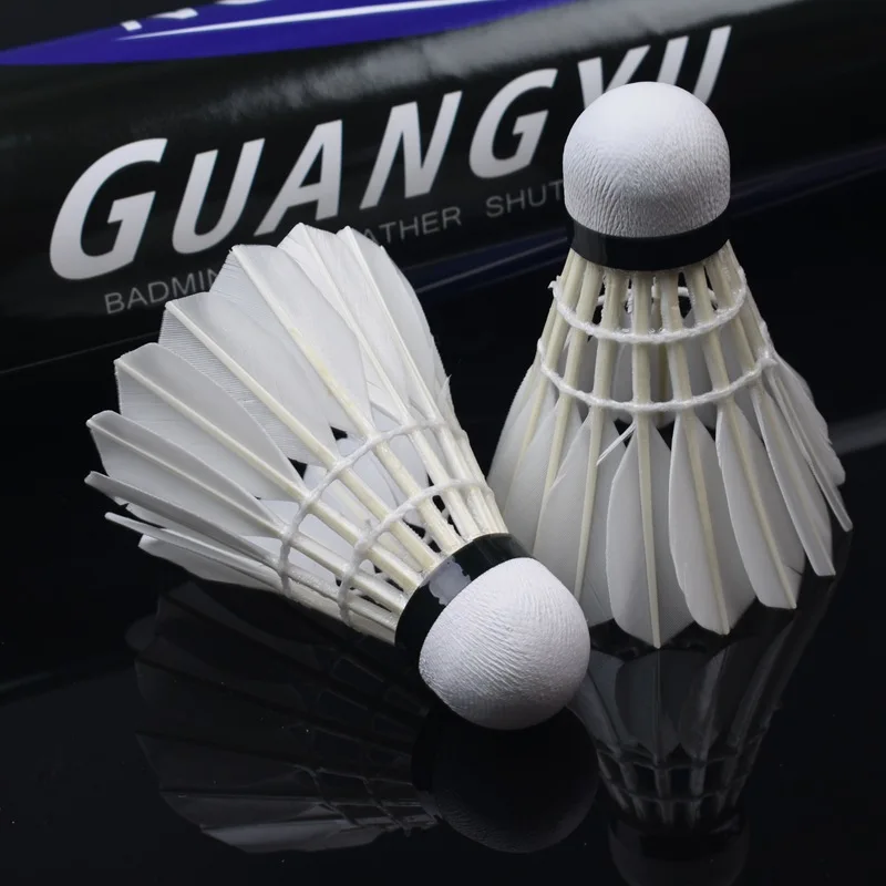 Badminton shuttlecocksmedium cup