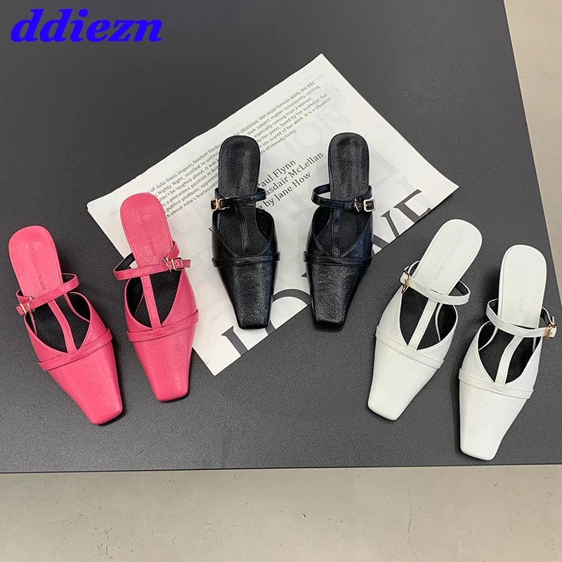 

New In Pumps Women Slippers 2023 Designer Luxury T-Strap Fashion Heel Ladies Slides Sandals Outside Casual Female Mules Shoes