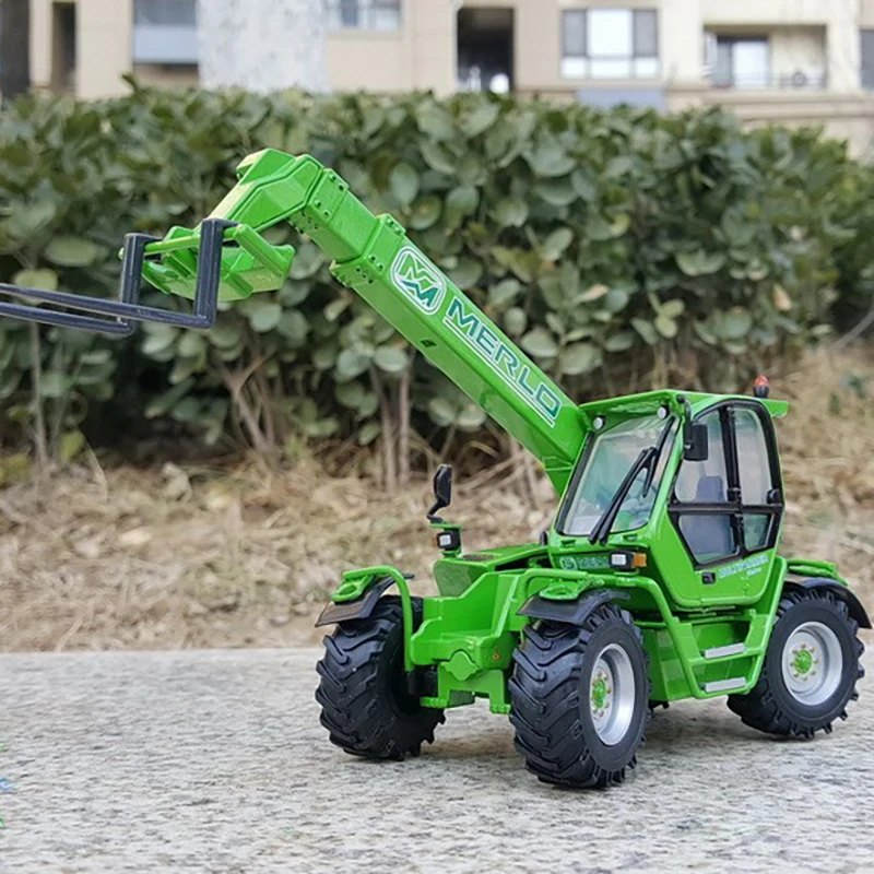 

Diecast ROS 1:32 Scale MERLO MULTIFARMER High-altitude Telescopic Arm Loader Alloy Forklift Car Model Collectible Gift Display
