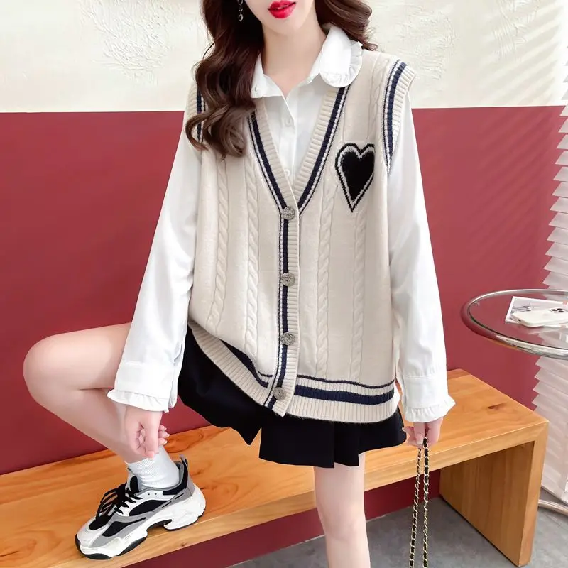 

Woolen knitting vest for women early autumn 2023 loose college style Fried Dough Twists over cardigan sweater vest female tops