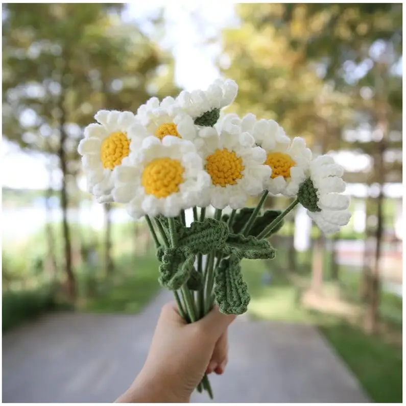 Finished 10pcs Hand-knitted Handmade Yarn Crochet Sunflower Bouquet Decorative Wedding Artificial Daisy Flowers Home Decoration