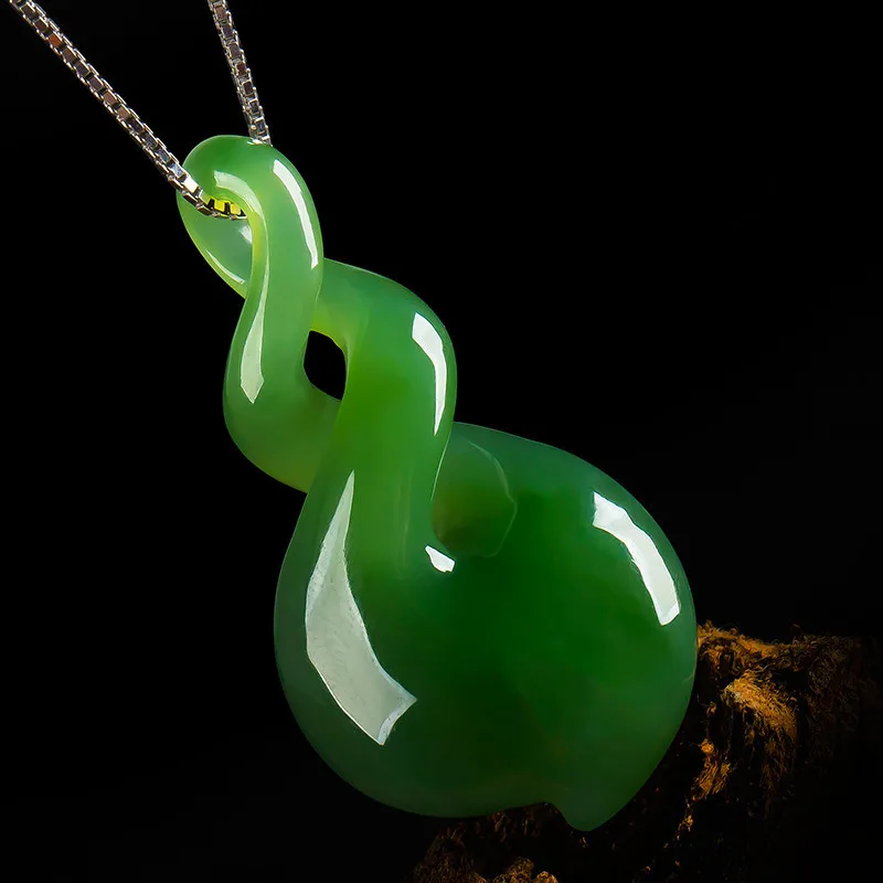 

Hetian Jade Pendant Twist Qiankun Pendant Men and Women Pendant Couple Pendant Factory Price Wholesale