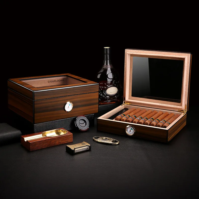 Cigar moisturizing box cedar wood large window piano paint display The wedding Party cigarette box