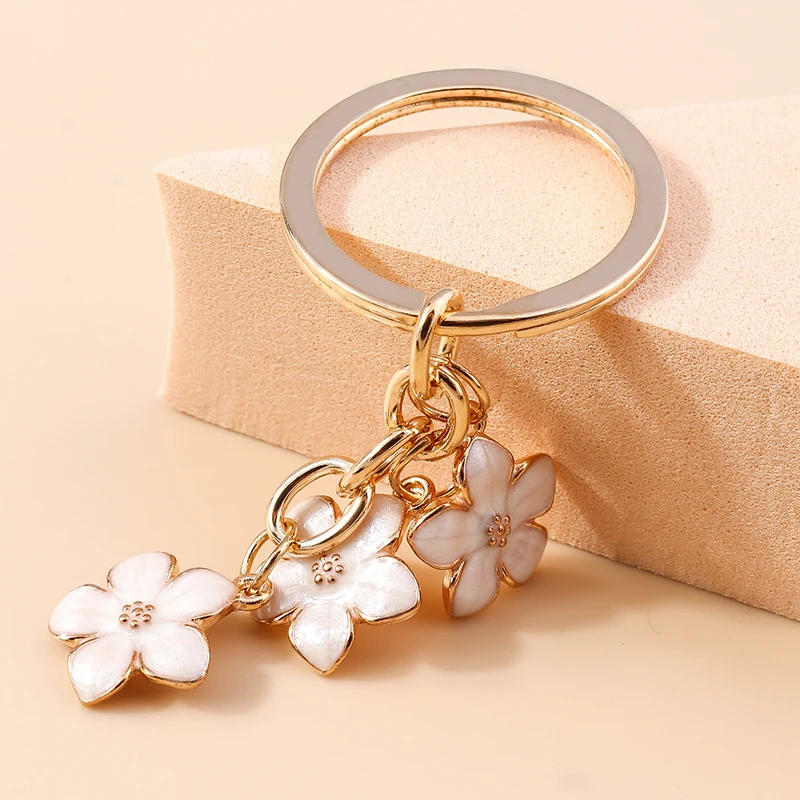 Aihua 40 Colors Cute Plant Keychain Enamel Sakura Flower Keyring
